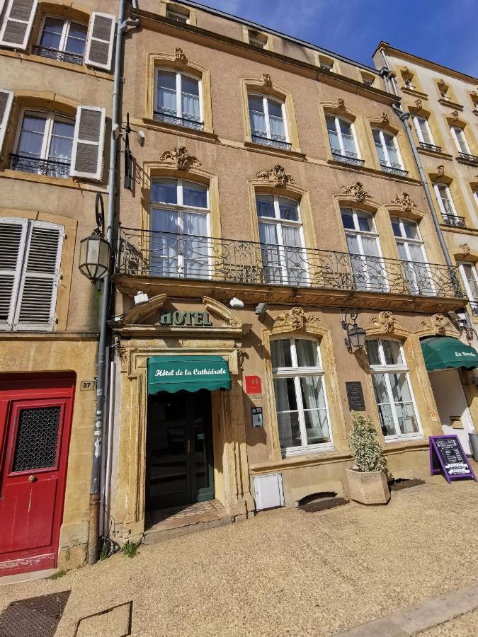 De La Cathédrale Hotel 3*